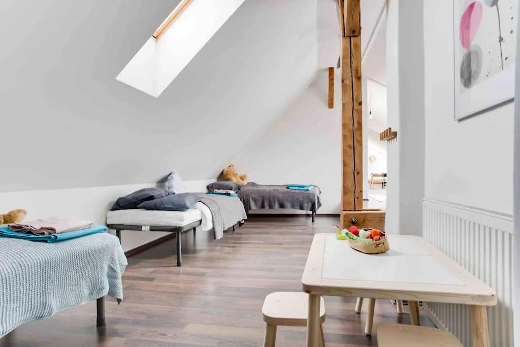 Unique City Centre Duplex, Roof Top Terrace, Prague Castle View Apartment 0*,